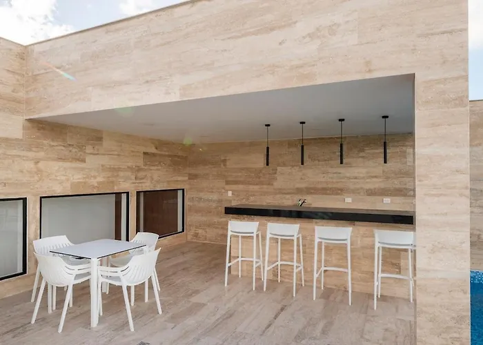 Apartment Brand New With King Bed And Rooftop Pool *